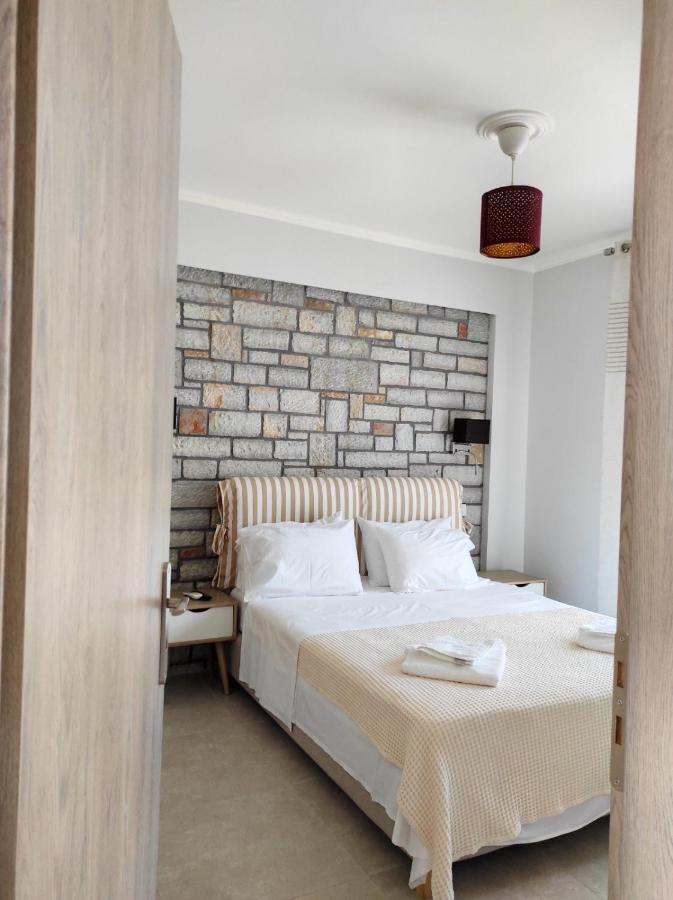 Iris Villas Complex Frínion Екстериор снимка