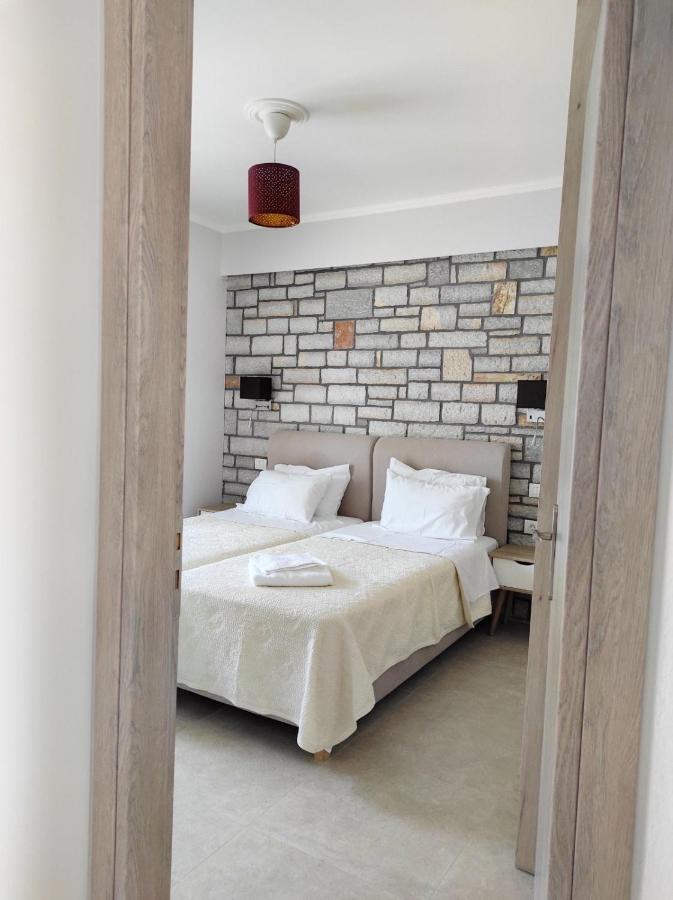 Iris Villas Complex Frínion Екстериор снимка