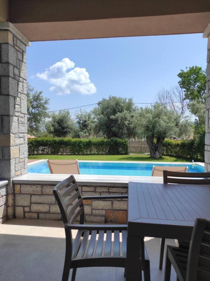 Iris Villas Complex Frínion Екстериор снимка