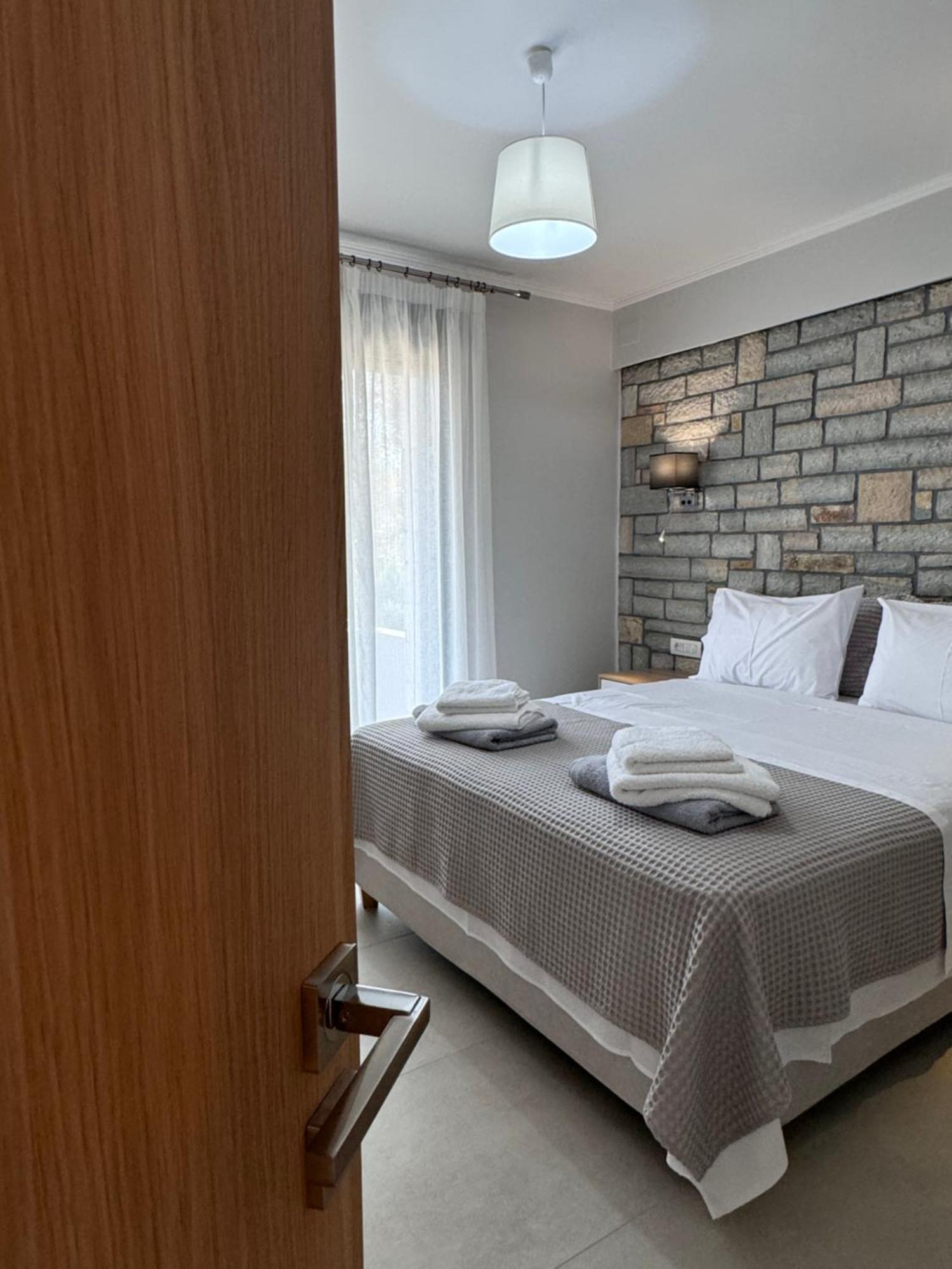 Iris Villas Complex Frínion Екстериор снимка