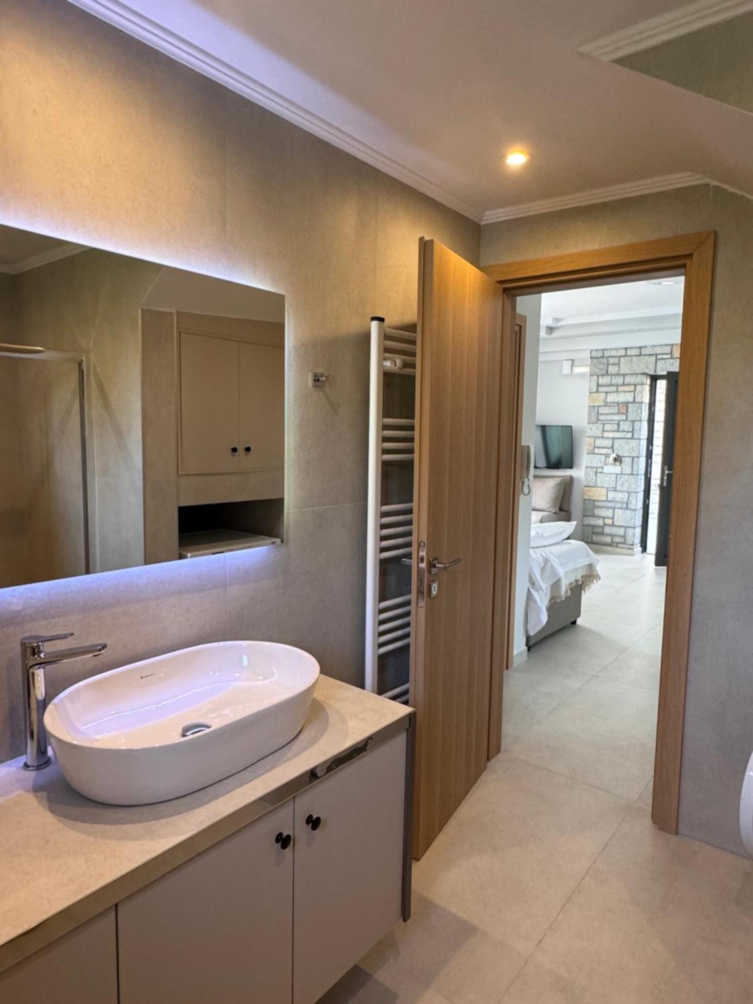 Iris Villas Complex Frínion Екстериор снимка